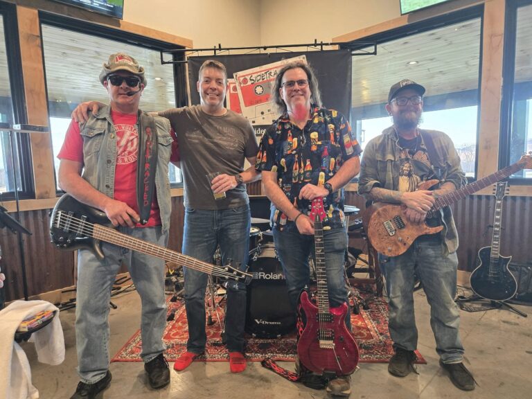 Celebrate the 80’s with Sidetracked at Chilly Hollow